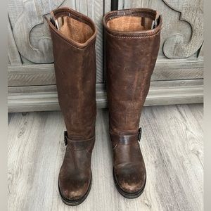 Frye Vintage distressed look steel toe boots size 6.5